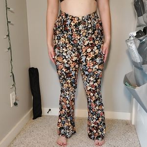 Floral bell bottom leggings